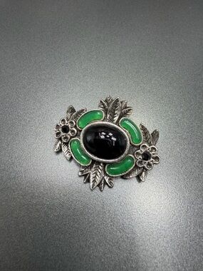 Vintage Celtic  Brooch with Black Center and Green Gripoix